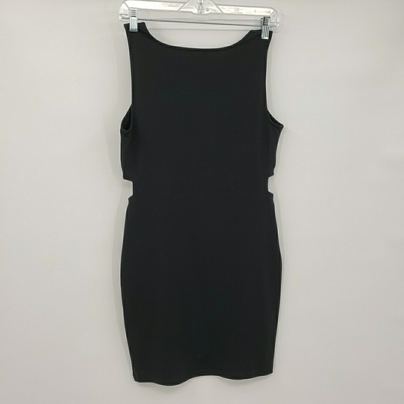 Leith Black Waist Cutout Mini Dress - Picture 4 of 8
